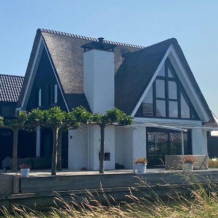 New High End Waterfront Family Villa Ставорен Экстерьер фото